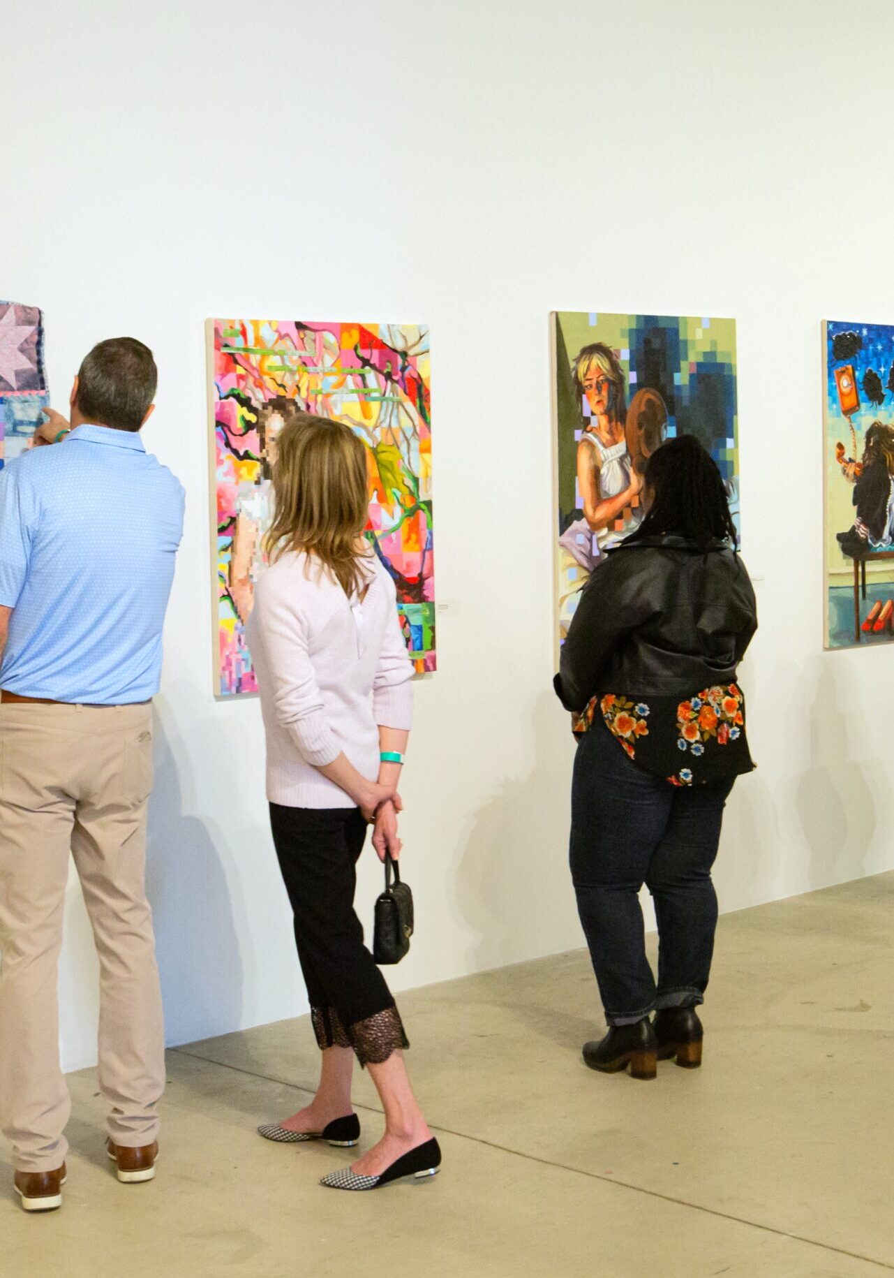 Equipping artists with tools and skills to sustain their practice.